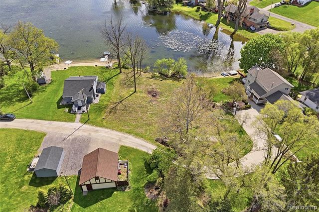 00 Norene Drive, Hamburg, MI 48139