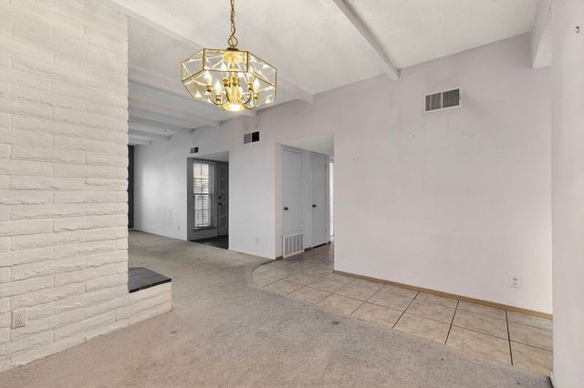 8906 CHAMBERS Place NE, Albuquerque, NM 87111