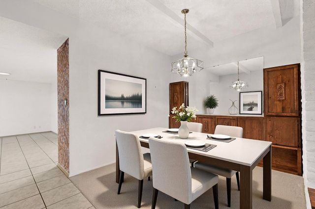 8906 CHAMBERS Place NE, Albuquerque, NM 87111