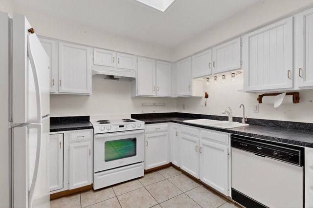 8906 CHAMBERS Place NE, Albuquerque, NM 87111