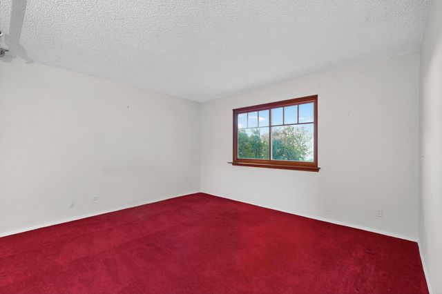 8906 CHAMBERS Place NE, Albuquerque, NM 87111