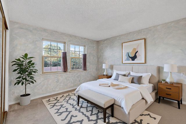 8906 CHAMBERS Place NE, Albuquerque, NM 87111