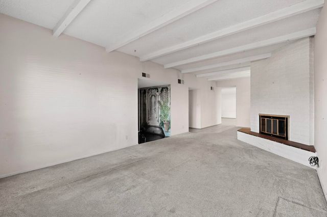 8906 CHAMBERS Place NE, Albuquerque, NM 87111