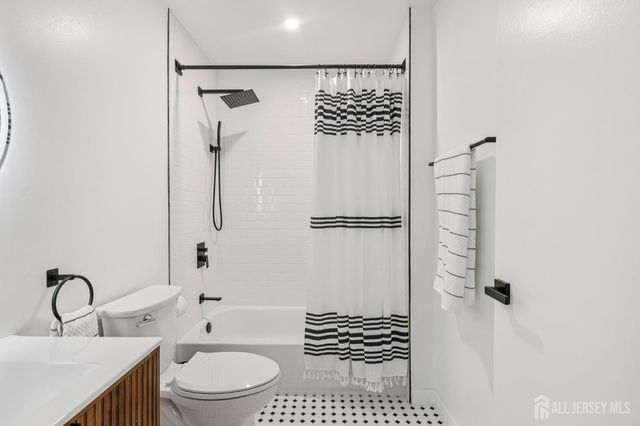 1304 Sayre Drive, Plainsboro, NJ 08540