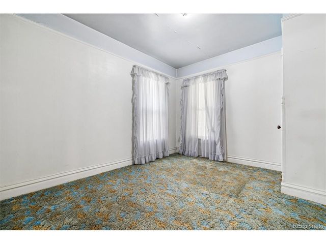 4234 Vallejo St, Denver, CO 80211