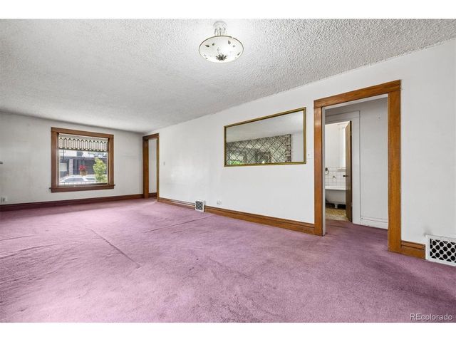 4234 Vallejo St, Denver, CO 80211