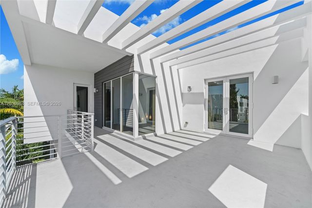 9915 NW 75th Street 9915, Doral, FL 33178