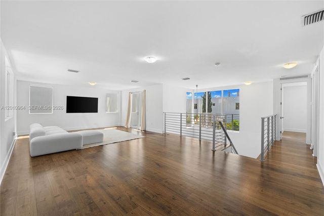 9915 NW 75th Street 9915, Doral, FL 33178