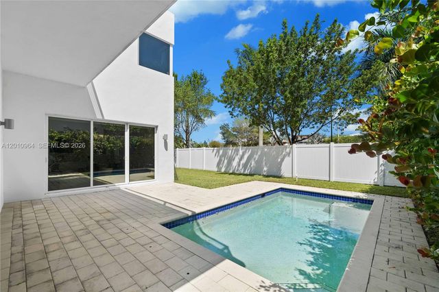 9915 NW 75th Street 9915, Doral, FL 33178