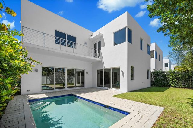 9915 NW 75th Street 9915, Doral, FL 33178