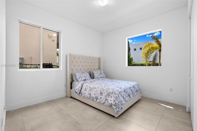 9915 NW 75th Street 9915, Doral, FL 33178