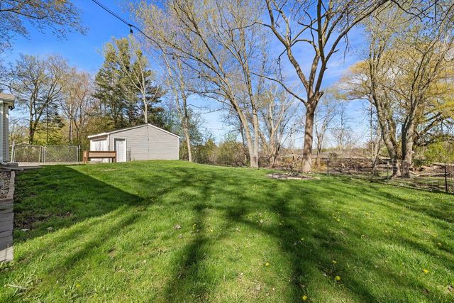 10227 8th AVENUE, Pleasant Prairie, WI 53158
