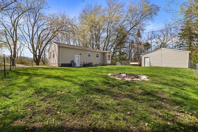 10227 8th AVENUE, Pleasant Prairie, WI 53158