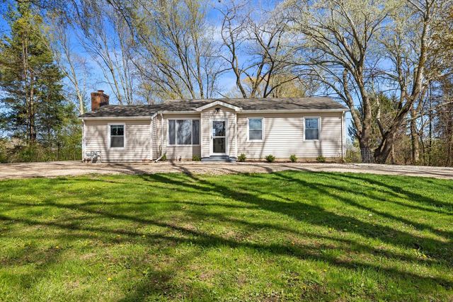 10227 8th AVENUE, Pleasant Prairie, WI 53158