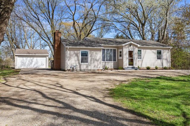 10227 8th AVENUE, Pleasant Prairie, WI 53158