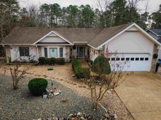 29 Resplandor Way, Hot Springs Village, AR 71909
