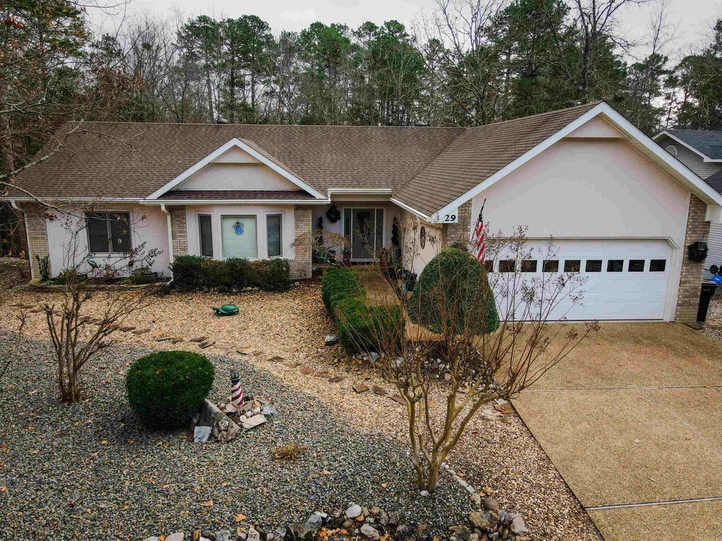 29 Resplandor Way, Hot Springs Village, AR 71909
