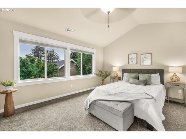 16073 Se PINOT Rd, Milwaukie, OR 97267