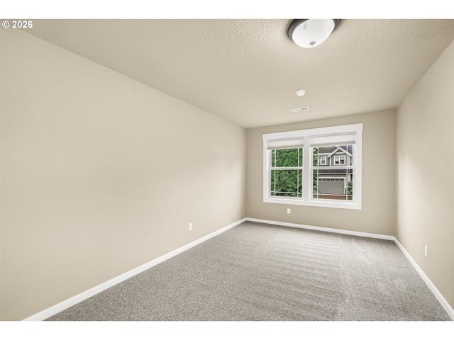 16073 Se PINOT Rd, Milwaukie, OR 97267