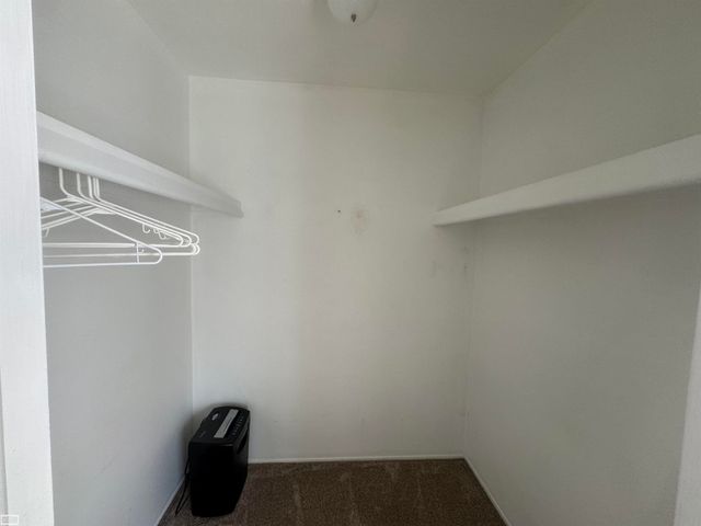 22821 Shoreview Court, Saint Clair Shores, MI 48082