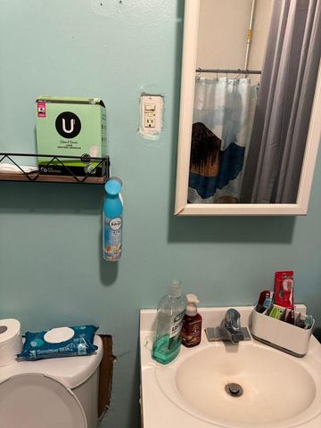 1110 S 4th Avenue, Maywood, IL 60153