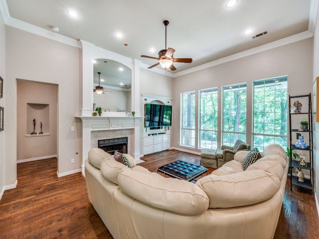 199 Pecan Crossing Court, Gunter, TX 75058