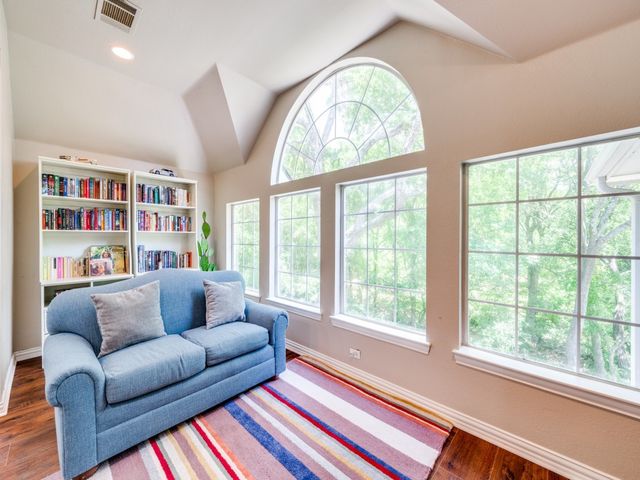 199 Pecan Crossing Court, Gunter, TX 75058