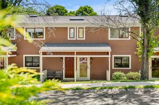 96 Spinnaker Way, Portsmouth, NH 03801