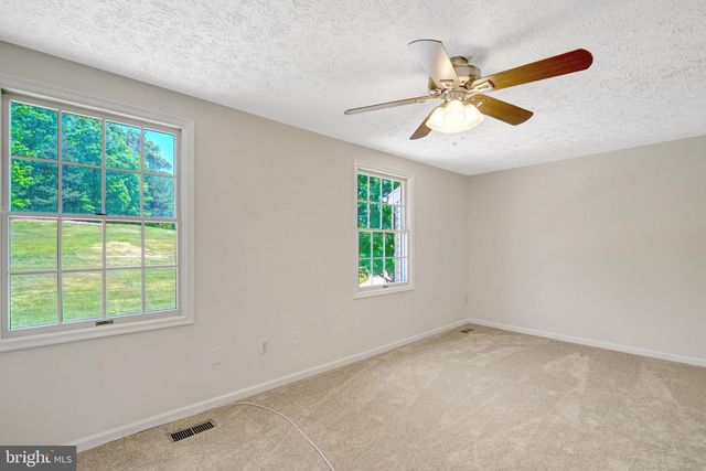 9227 SHEFFIELD HUNT CT, Lorton, VA 22079