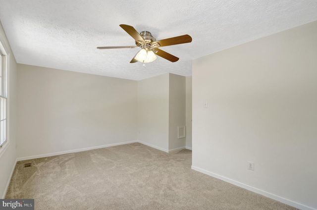 9227 SHEFFIELD HUNT CT, Lorton, VA 22079