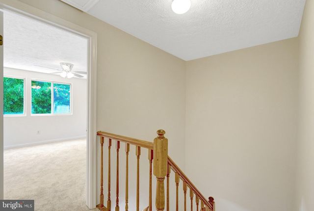 9227 SHEFFIELD HUNT CT, Lorton, VA 22079