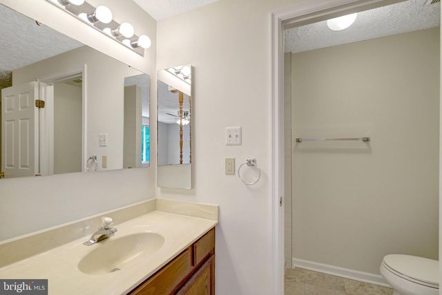 9227 SHEFFIELD HUNT CT, Lorton, VA 22079