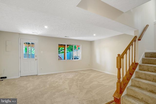 9227 SHEFFIELD HUNT CT, Lorton, VA 22079