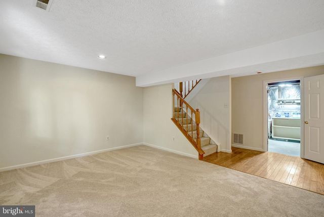 9227 SHEFFIELD HUNT CT, Lorton, VA 22079