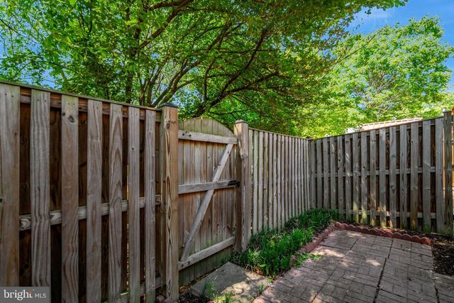 9227 SHEFFIELD HUNT CT, Lorton, VA 22079
