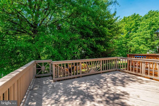 9227 SHEFFIELD HUNT CT, Lorton, VA 22079