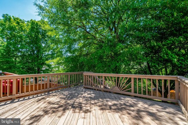 9227 SHEFFIELD HUNT CT, Lorton, VA 22079