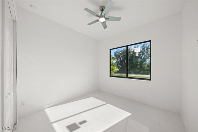 447 Redwing ST, Lehigh Acres, FL 33974