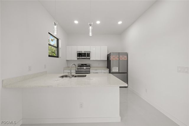 447 Redwing ST, Lehigh Acres, FL 33974