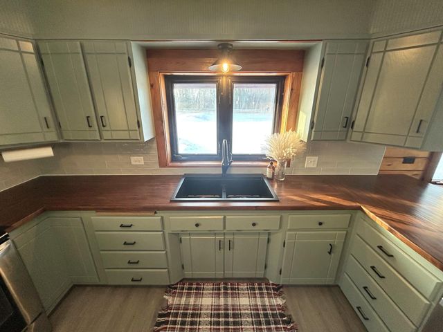 23545 Highway 1 NE, Blackduck, MN 56650