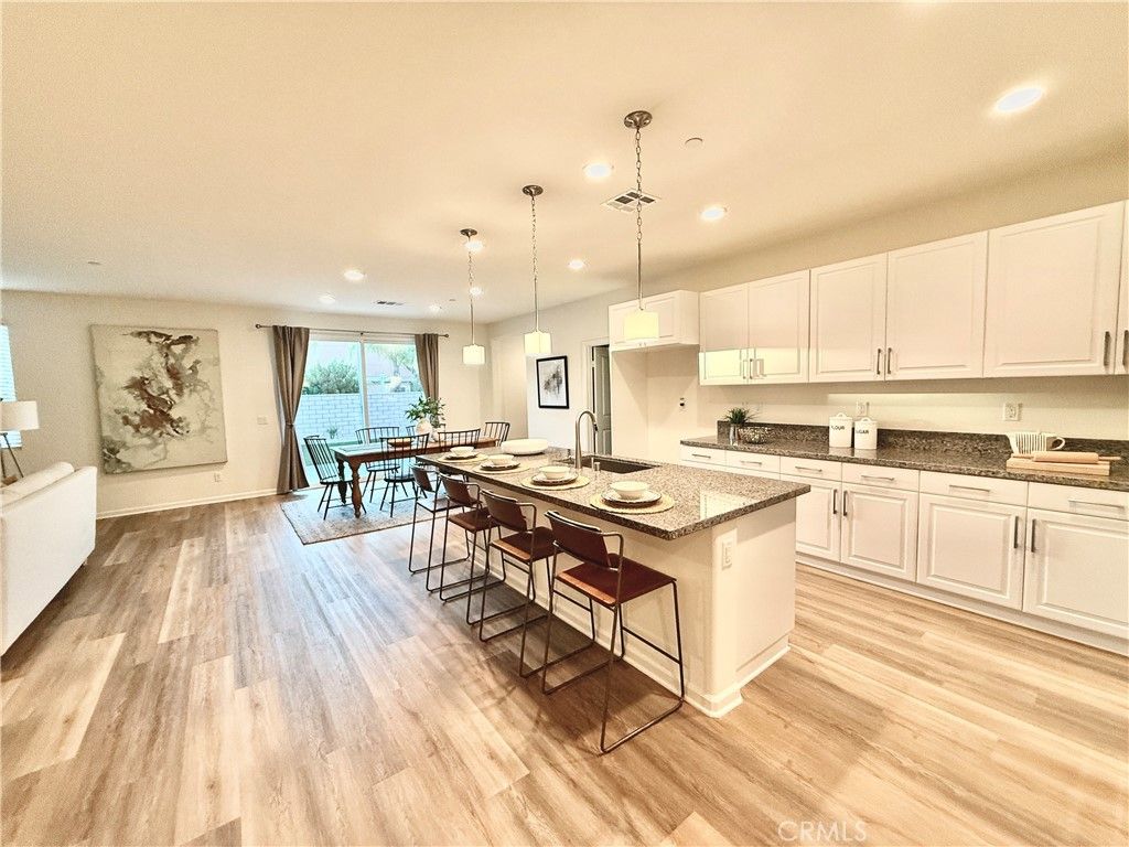 Image 4 of property listing at 36237 Sunset Ridge Court, Wildomar, CA 92595