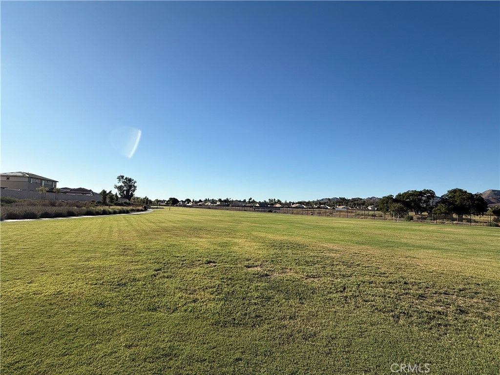 Image 40 of property listing at 36237 Sunset Ridge Court, Wildomar, CA 92595