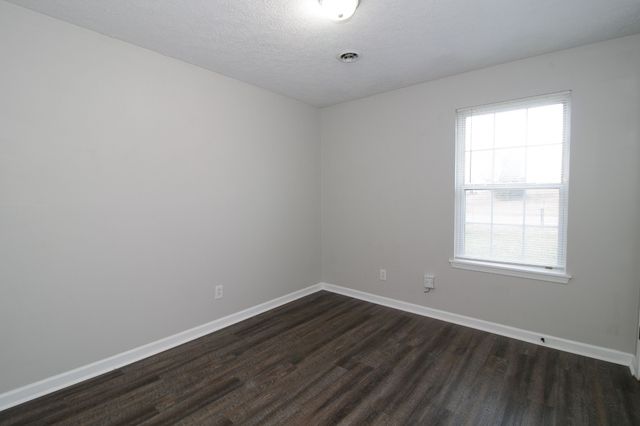 303 Ashley Street, Oak Grove, KY 42262