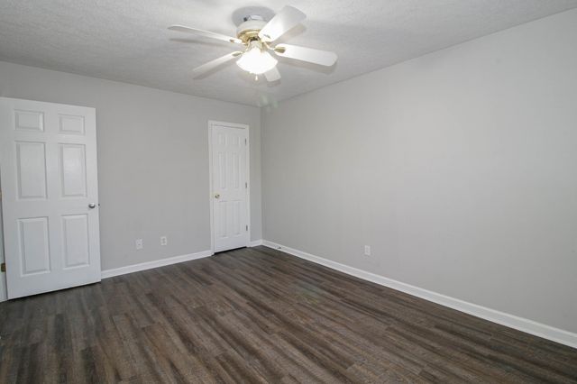 303 Ashley Street, Oak Grove, KY 42262