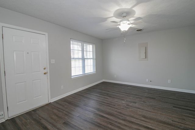 303 Ashley Street, Oak Grove, KY 42262