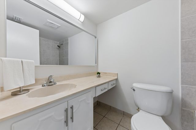 126 Sparrow Drive 10b, Royal Palm Beach, FL 33411