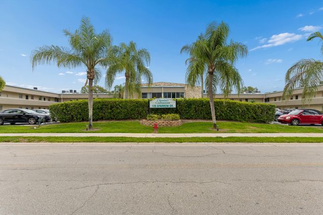 126 Sparrow Drive 10b, Royal Palm Beach, FL 33411