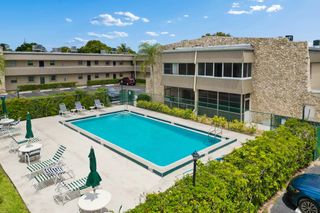 126 Sparrow Drive 10b, Royal Palm Beach, FL 33411