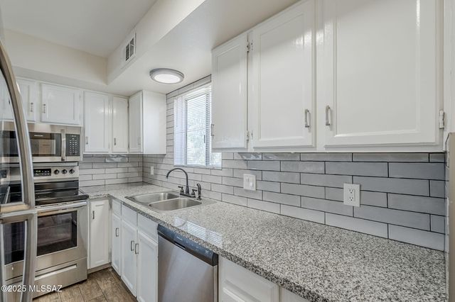 2601 W Broadway Blvd Apt 386, Tucson, AZ 85745