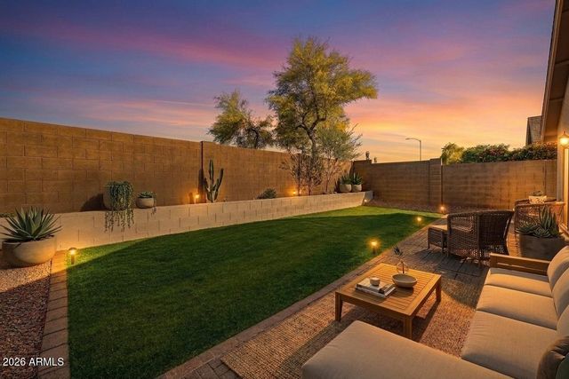 20819 N 1ST Avenue, Phoenix, AZ 85027